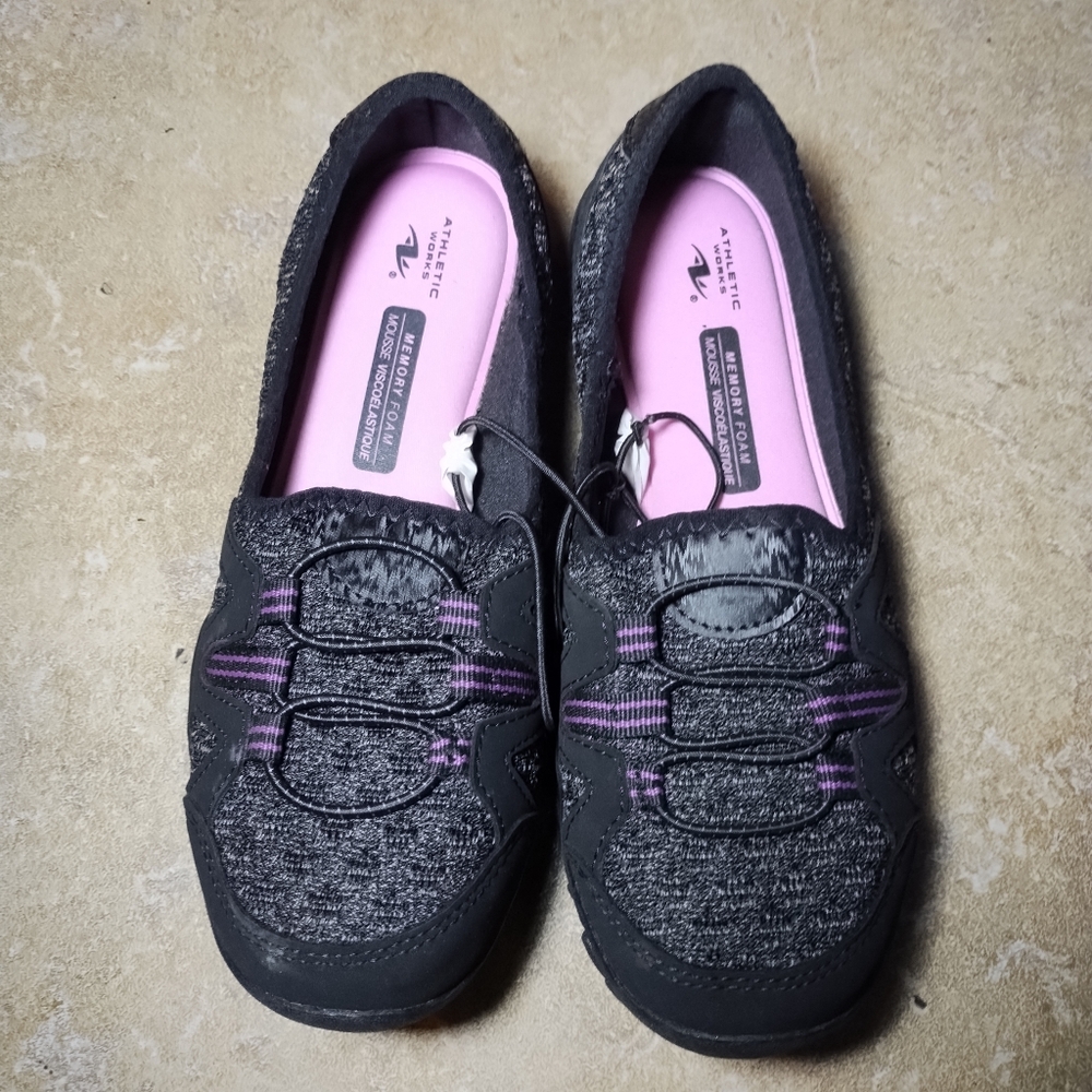 Athletic Works Women's Black & Purple Low Bungee Sneakers Size 6
